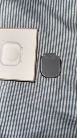 Apple Watch Ultra titanium grey