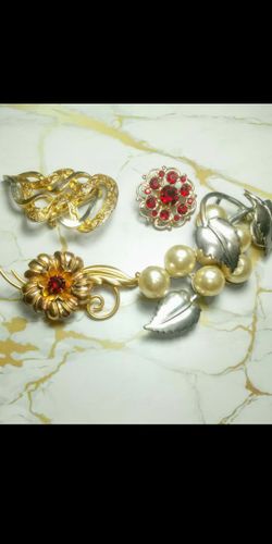 Vintage brooches