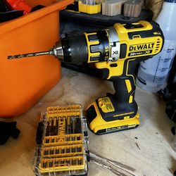 DEWALT 20V MAX XR Cordless Hammer Drill Driver Brushless