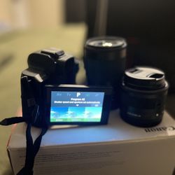 Canon EOS M50