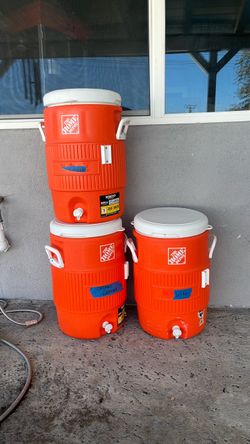 5 gallon jug water/Gatorade jug