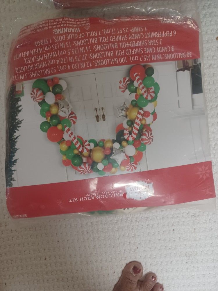 Balloon Decoration In Christmas