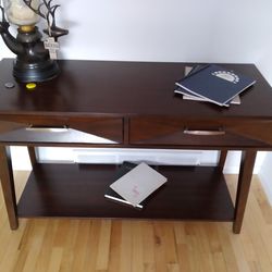 Mid-Modern Tables
