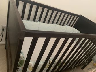 Crib For Sale With Mattress