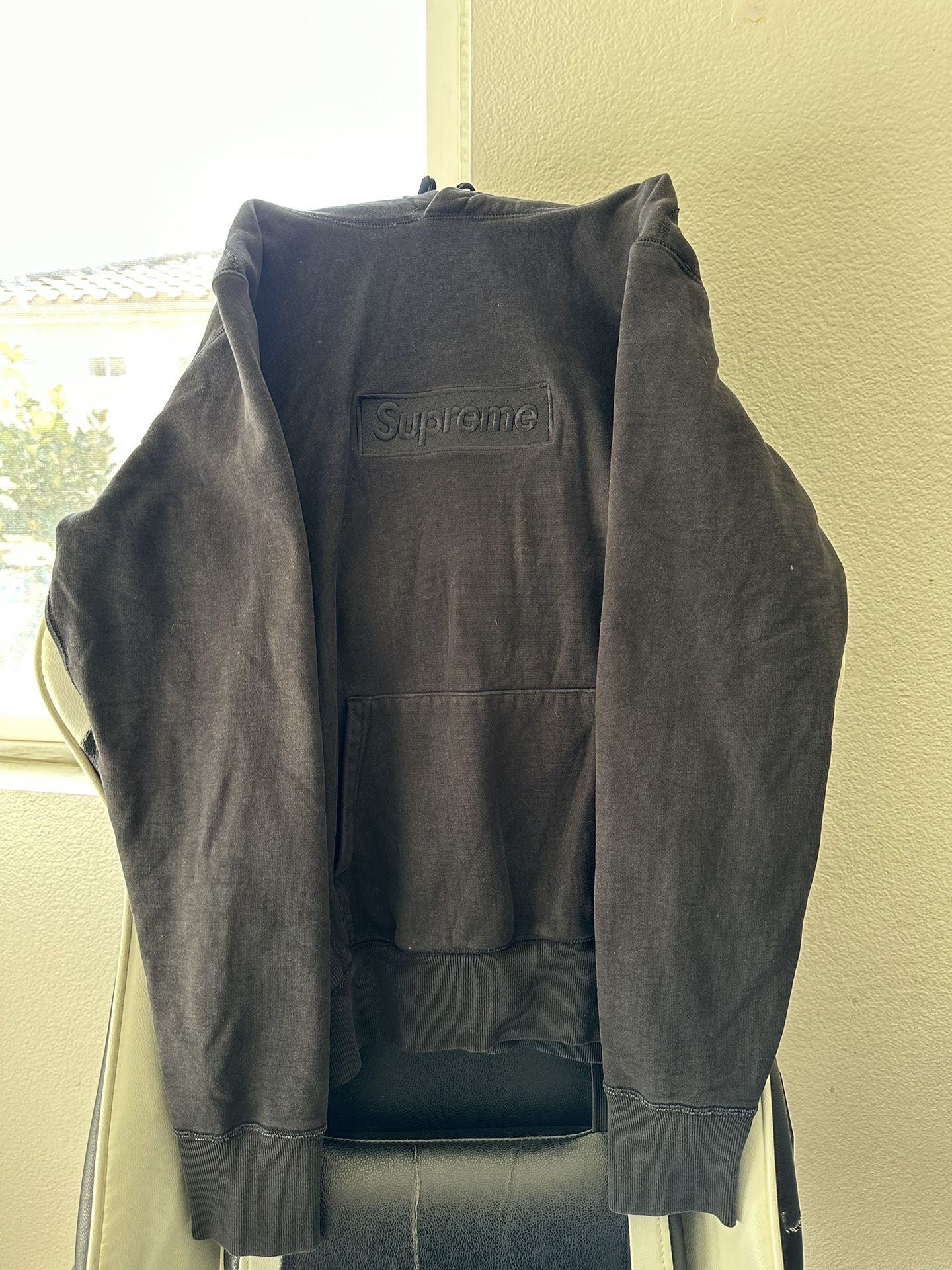 Supreme box logo pullover hoodie black on black