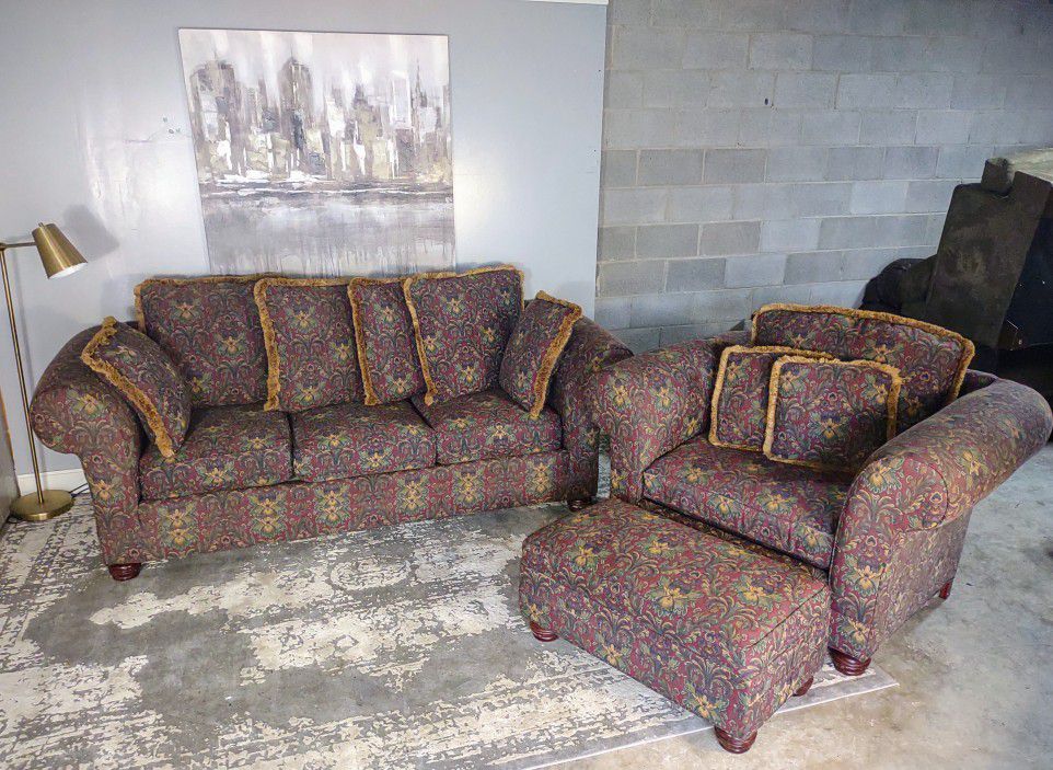 3 Piece Sofa, Oversized Chair & Ottoman Set (Free Delivery)