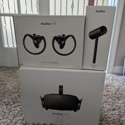 Oculus Rift CV1 w/accessories