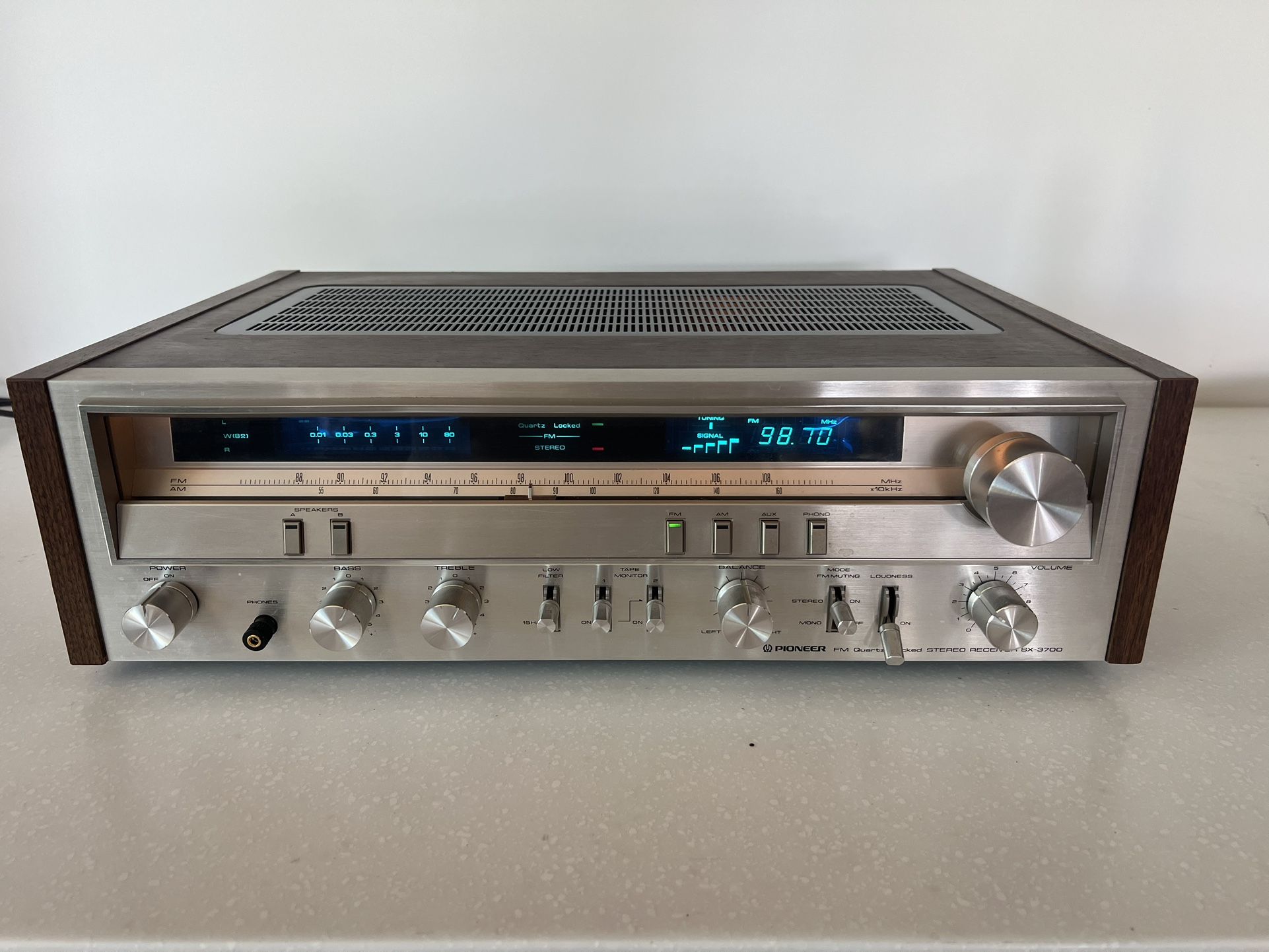 Vintage Pioneer Stereo Receiver