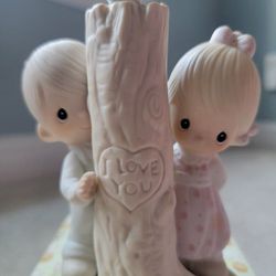 1994 Precious Moments Figurine "Thee I Love " 