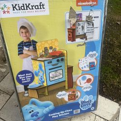 Kid Kraft Blues Clues Play Kitchen New 