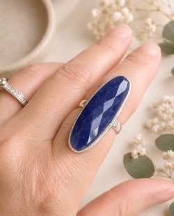 Faceted Blue Sapphire Longated Oval 925 Silver Ring - Sz 7.5