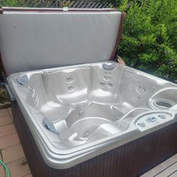 Jacuzzi,  Hot Tub 