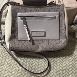 Calvin Klein Crossbody Bag – Signature Print – Brown/Cream – Great Condition