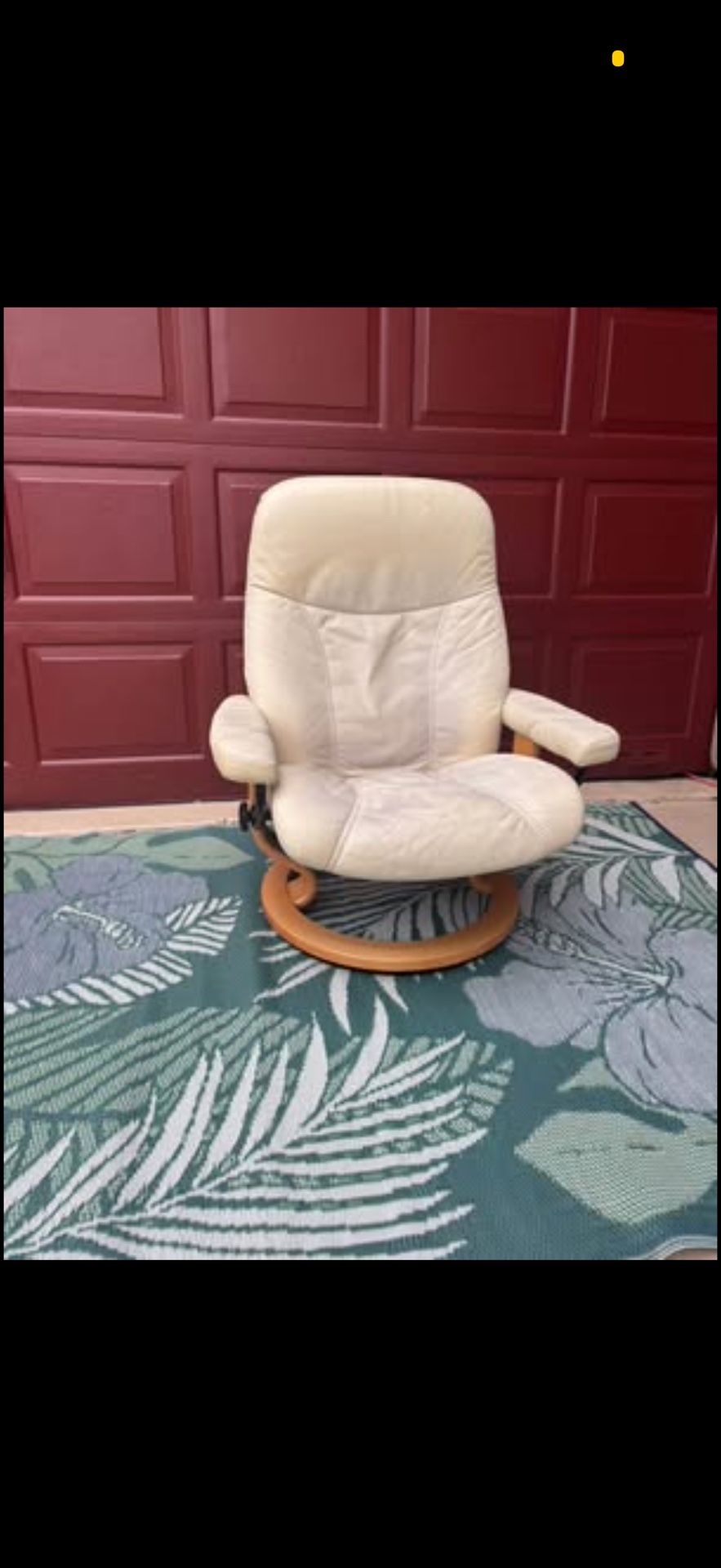 Ekornes Stressless Scandinavian Recliner