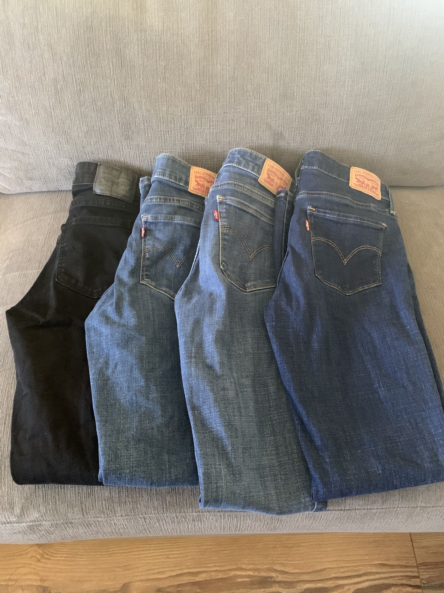 Girls Levi Jeans, Size 26, 27