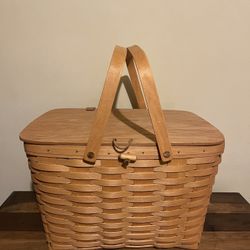 Longaberger Large Picnic Basket With Riser