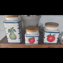Canister set