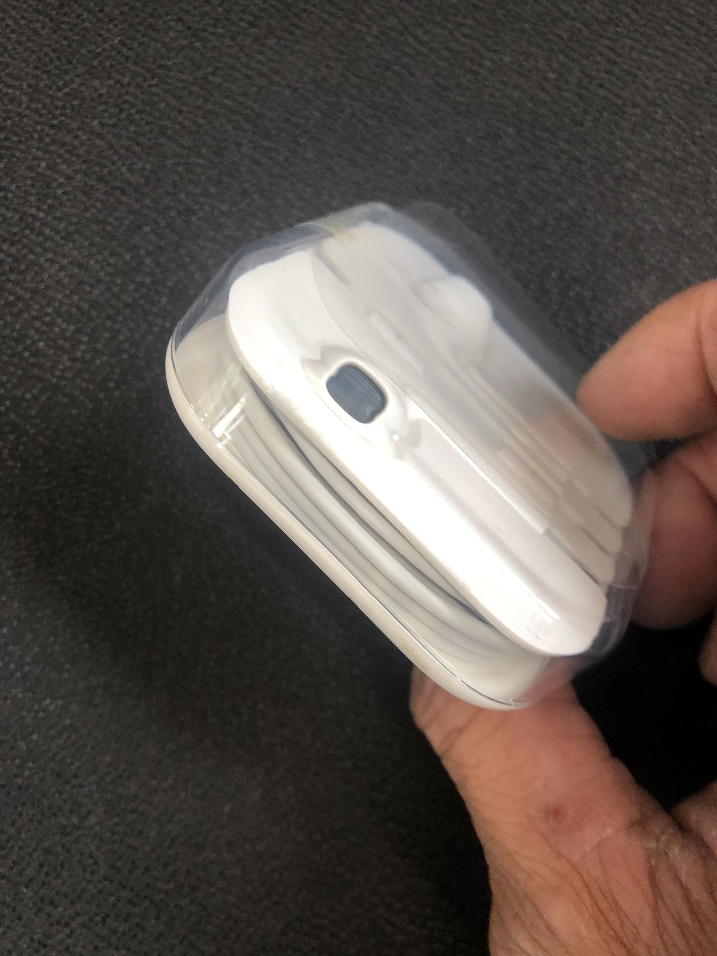 Apple 🍎 iPhone 📲 Headset 