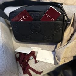 Authentic NWT GUCCI  Piuma Calfskin Jumbo GG Bag