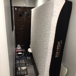 Bob-O-Pedic Copper Sport Hybrid Queen Plush Mattress For Sale