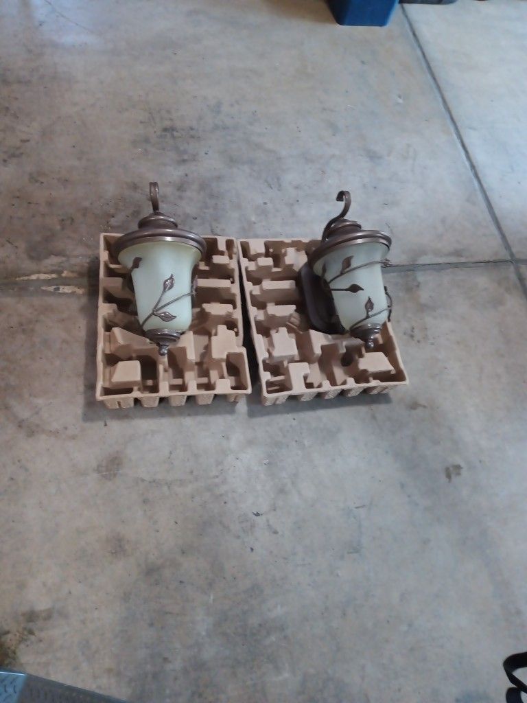 Garage Lamps (Outdoor)