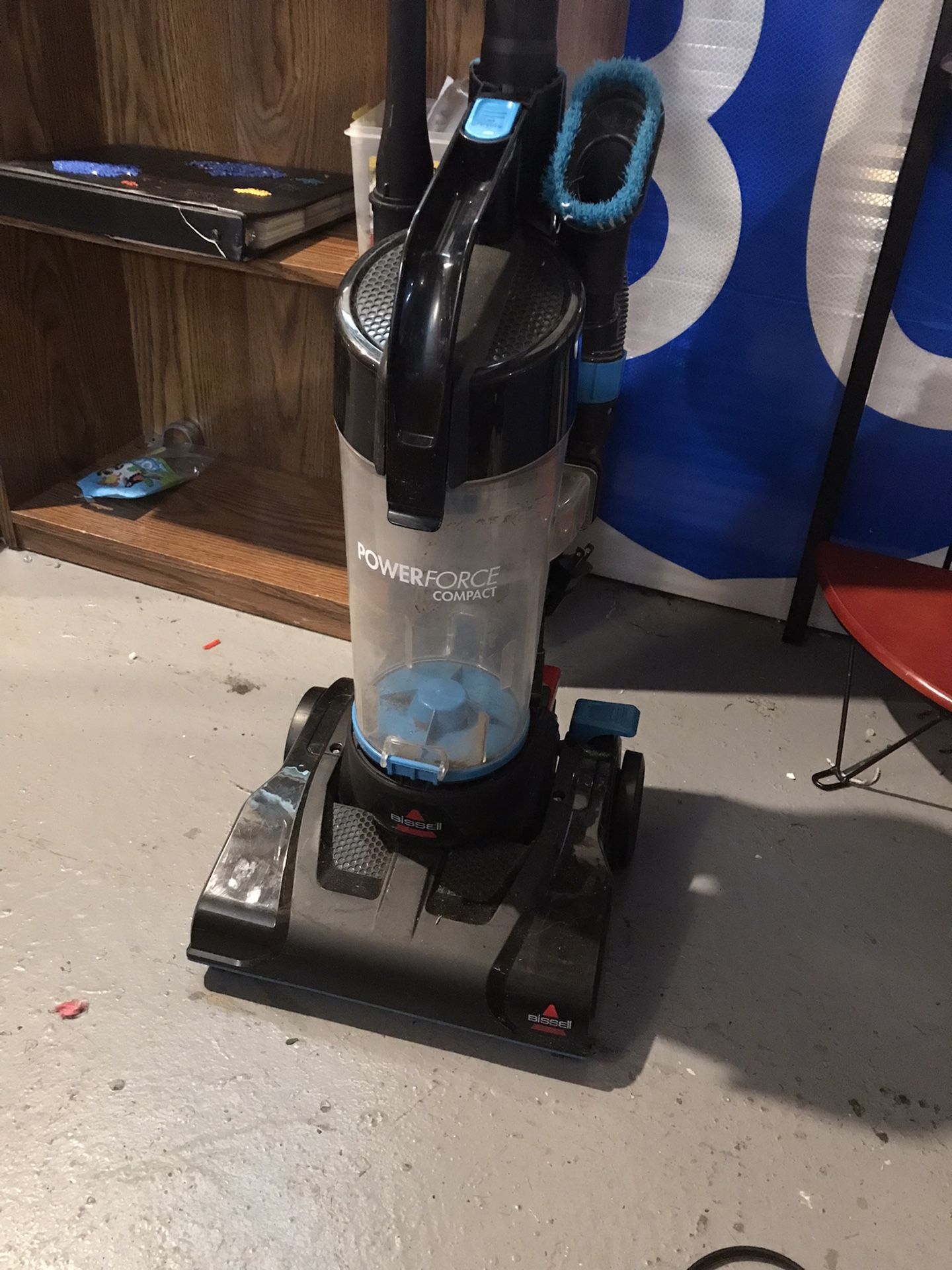 Bissel Power Force Compact Vacuum 