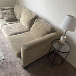 Everything must go moving