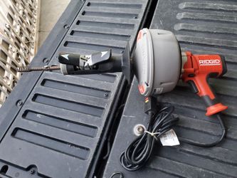 RIGID K-45 SNAKE SINK DRAIN MACHINE
25FT WITH ELECTRIC ROTATION. K45
WORKS LIKE NEW. 
UNCLOG YOUR PIPES AND DRAINS.