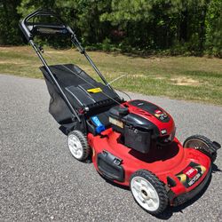 Toro 22" 7.25HP 190cc Briggs & Stratton engine Self Propelled lawnmower