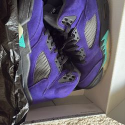 Air Jordan Jordan 5 Size 7Y