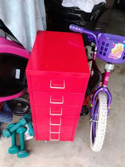 Metal storage