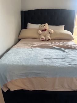 GhostBed  Hybrid Medium Queen Mattress Bed Set