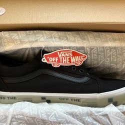 VANS (BRAND NEW)