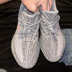 Yeezy 350 Boost Beluga V2