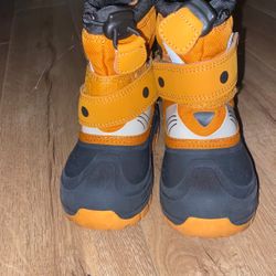 Kids 7c Rainboots Worn Once