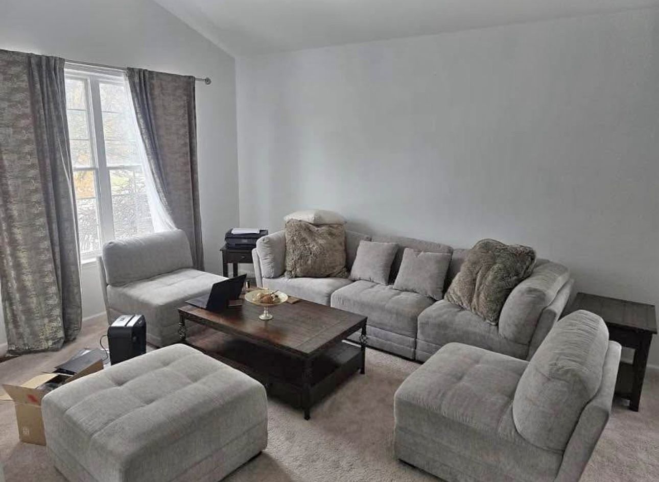 Six Piece Modular Sectional Couch 