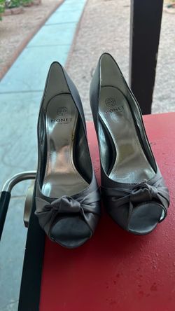 Monet heels