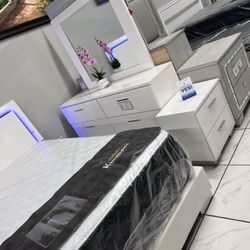 4pc Queen Bedroom Set 🔥🔥🔥🔥