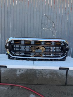 2021 2022 2023 Ford F150 Front Bumper Grille