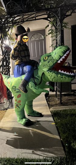 Dinosaur Costumes for Adults,Inflatable Funny Halloween Costumes for Men/Women,Blow Up T rex costume,Dinosaur Rider Costume