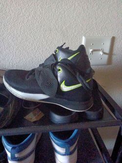 Nike kids shoes size 2.5 Y