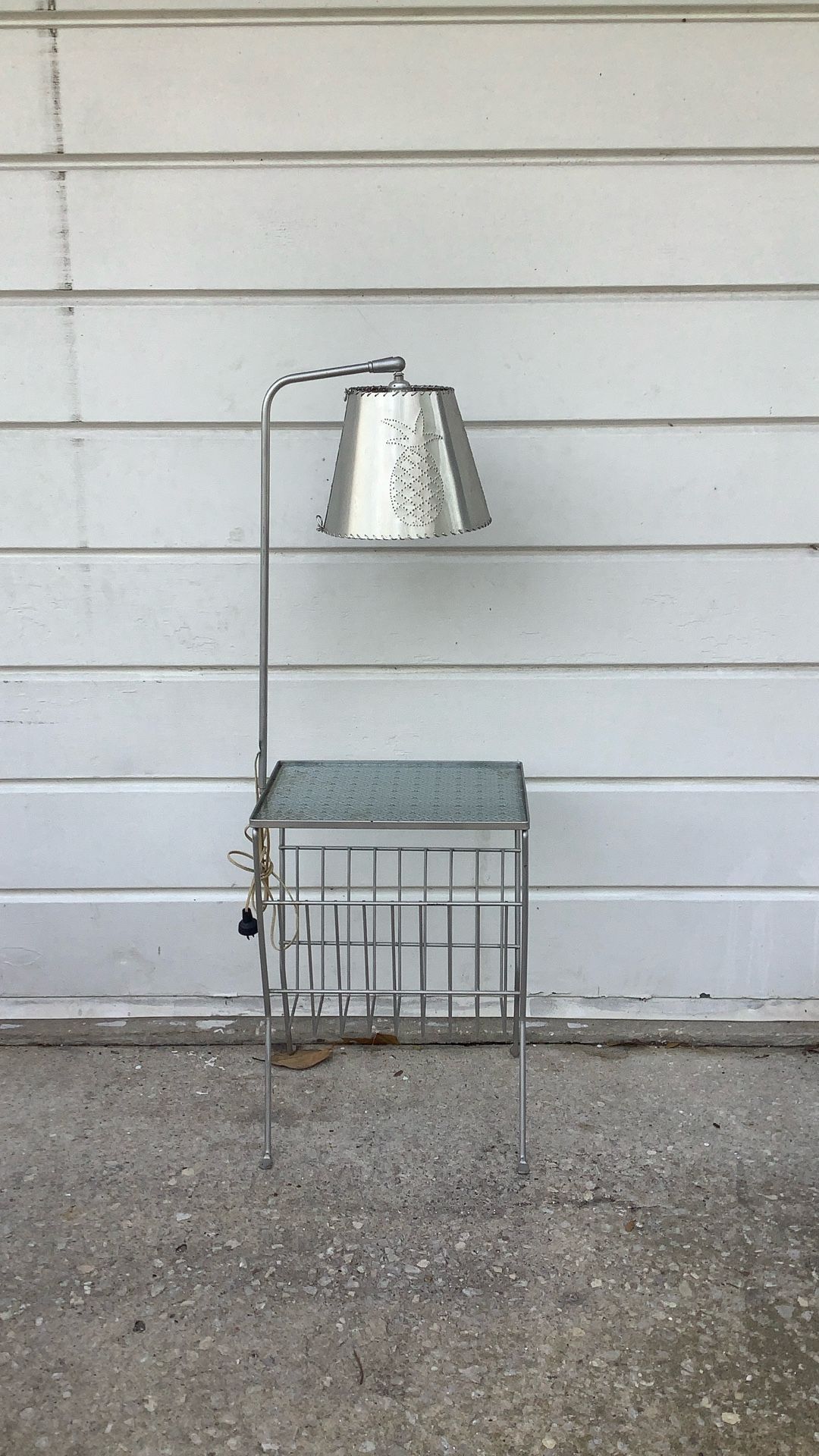 MCM SIDE LAMP TABLE MAGAZINE RACK