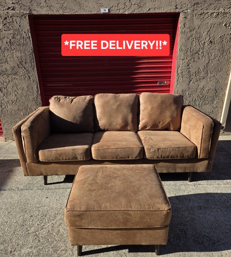 Elegant Sofa with Ottoman