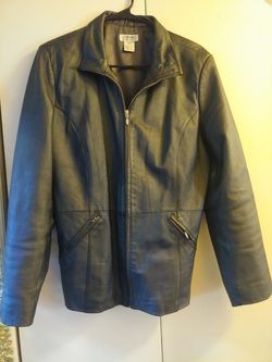 Ladies leather jacket size 14