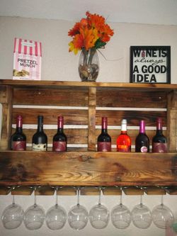 Pallet Wine Rack