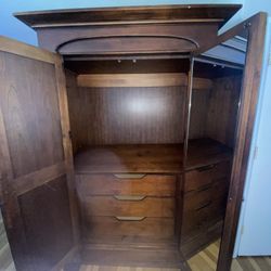 Thomasville armoire 