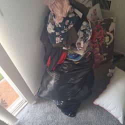 Women's Clothing And Home Decor