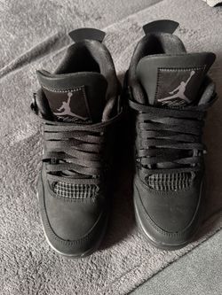 Air Jordan 4 Retro Black Cat 2025