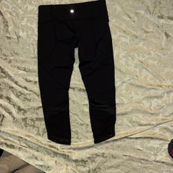 Lululemon Size 8 