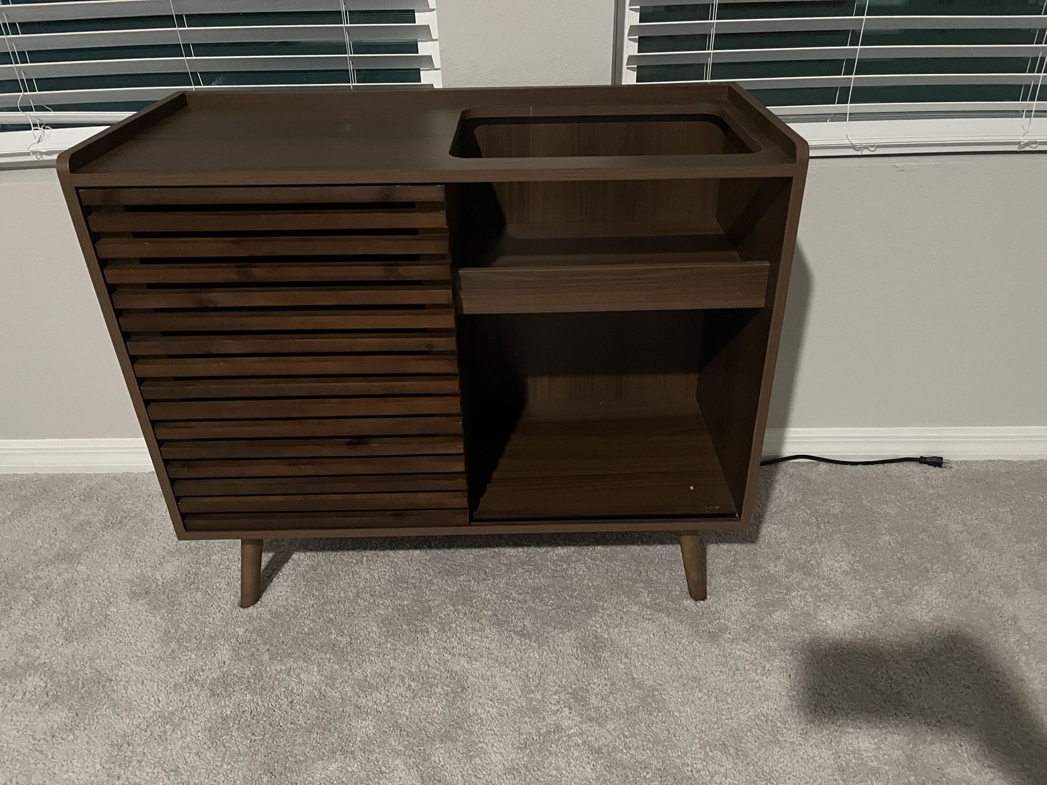 Record Player Table